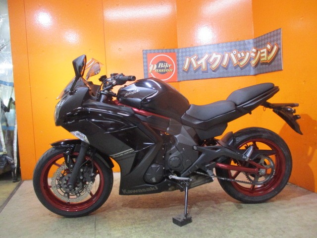 反対側もこの通り状態グッド！！赤フレームがかっこいい２０１４年のＳＥカラー！！